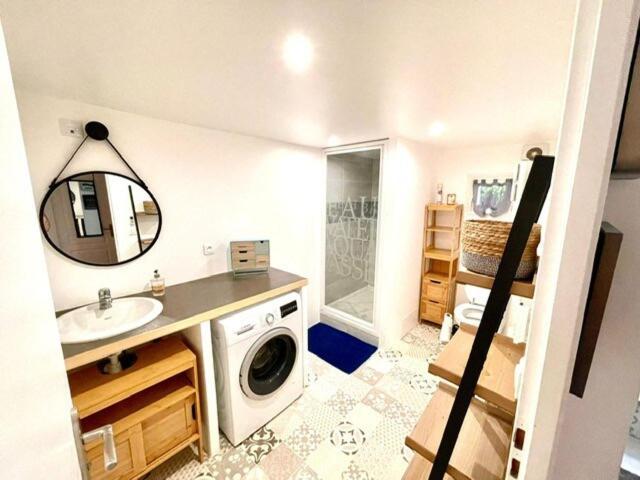 Appartamento Le Camille Charming With Garden 5 Min Chu Poitiers Esterno foto