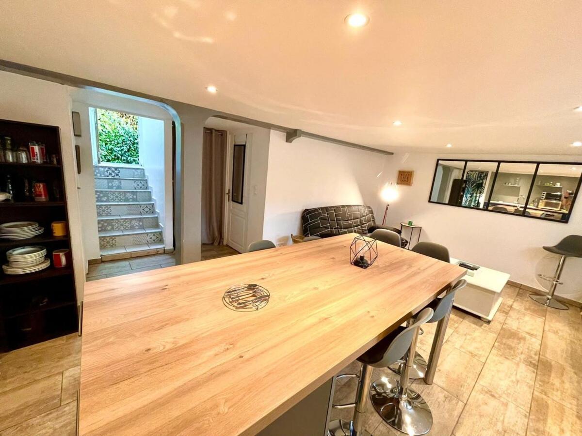 Appartamento Le Camille Charming With Garden 5 Min Chu Poitiers Esterno foto